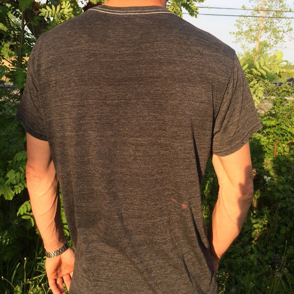 Billabong T - Picture 2 of 2